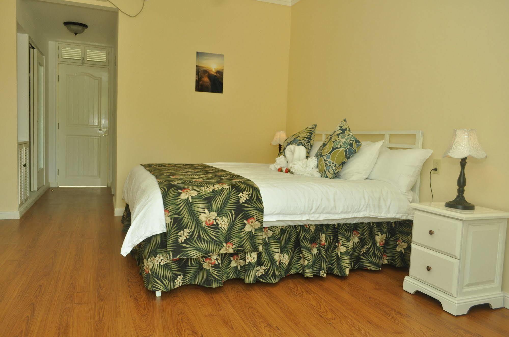 Three Finger Jack Hotel Eleven Mile Екстериор снимка